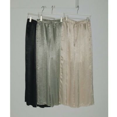 【anuke/アンヌーク】Piping Satin Pants(パイピングサテンパンツ)・62510704