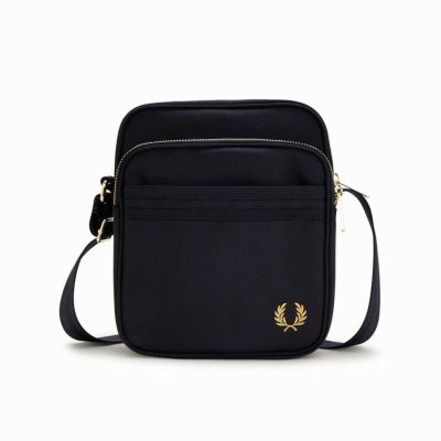 【FRED PERRY/フレッドペリー】Textured Nylon Side Bag(ナイロン サイドバッグ)・L9259